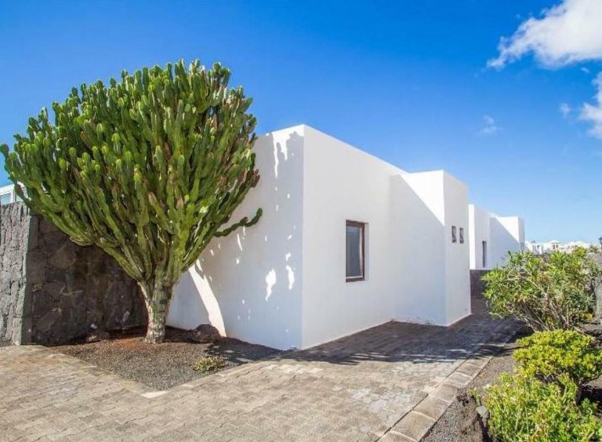 Villa Neptuno With Private Pool, Sea View, Sat-Tv & Free Wifi Playa Blanca  Exterior photo